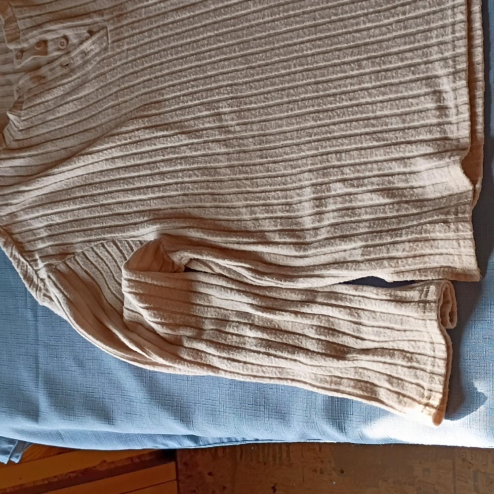 LoveBug Boutique Beige Ribbed Knit - Picture 6 of 11